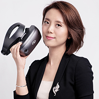 王潔女士