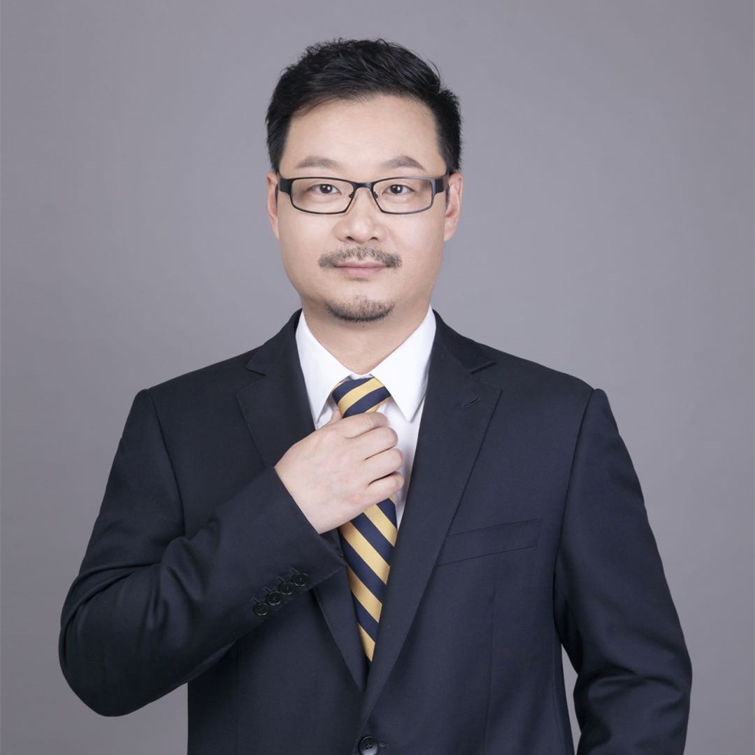 路偉成