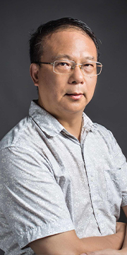 深圳大學(xué)國(guó)家級(jí)傳媒實(shí)驗(yàn)中心副主任黃曉東