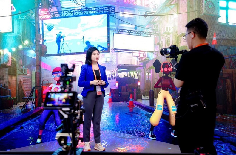 VIVE Mars CamTrack一站式虛擬制片解決方案