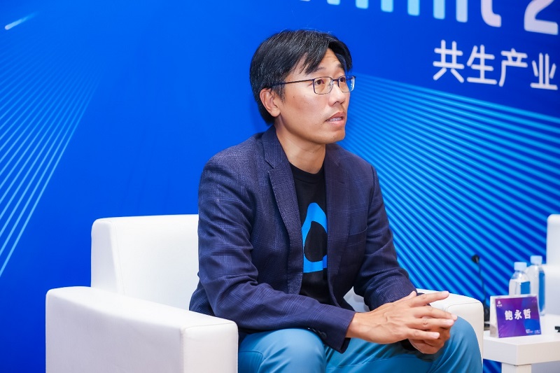 ▲HTC全球高級副總裁、全球解決方案負(fù)責(zé)人鮑永哲（Raymond Pao）