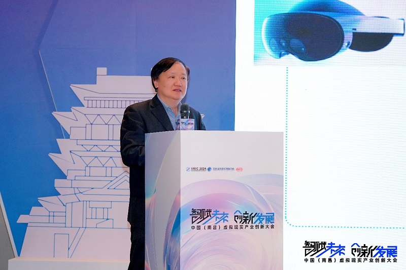 ▲華中科技大學(xué)副校長 解孝林