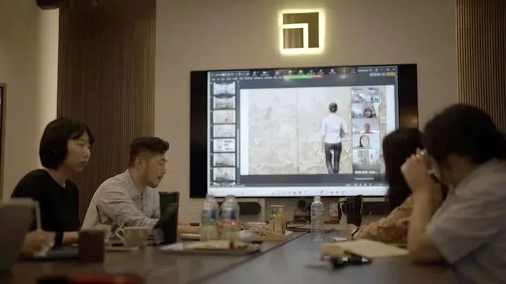 TRIC與海外專家舉行電話會(huì)議