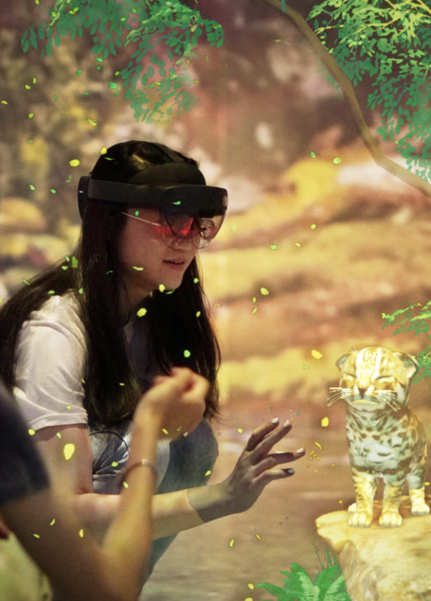 HoloLens 2+劇院