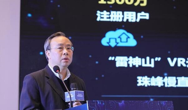 3-2012111S2470-L.jpg